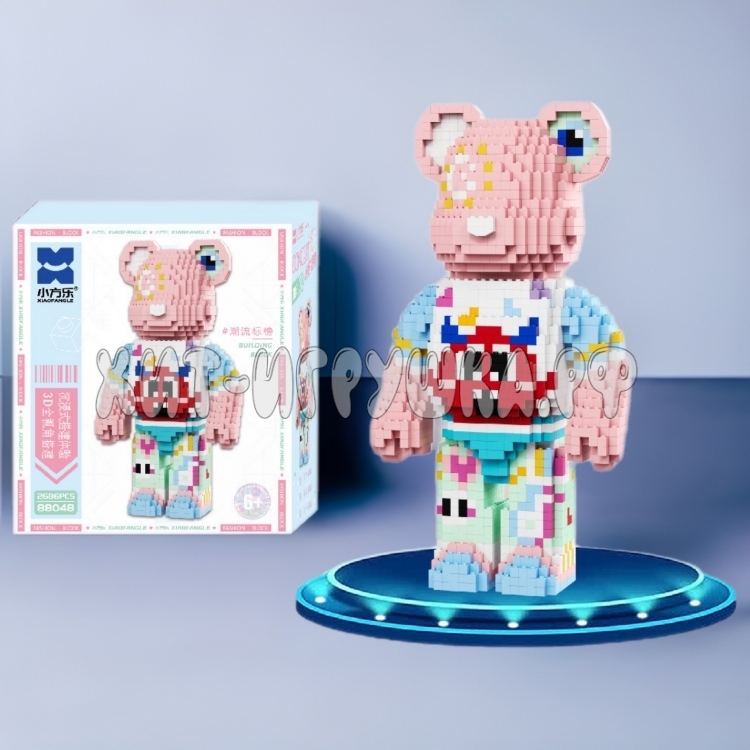 Конструктор 3D из миниблоков BEARBRICK 2686 дет. 88048