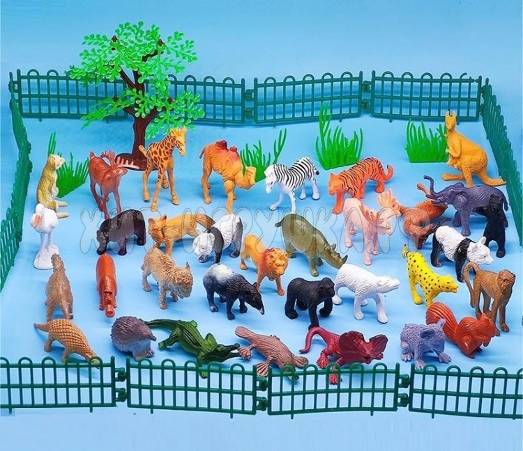 Набор фигурок Дикие животные Y076-28