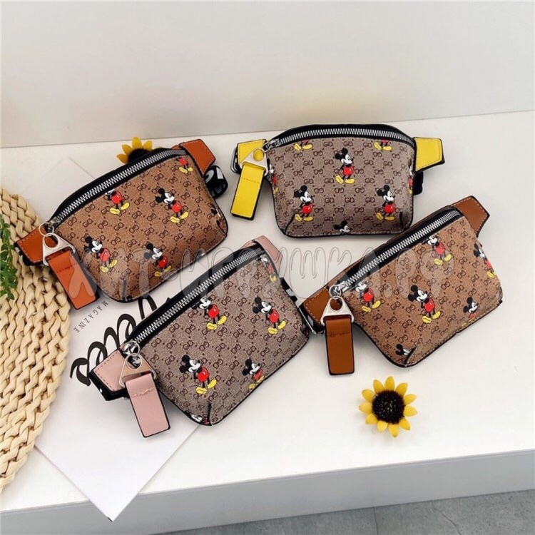 Сумочка детская для девочки через плечо на пояс Микки МАУС QN01