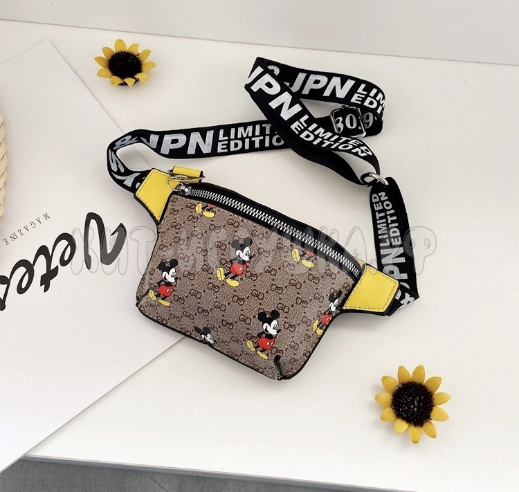 Сумочка детская для девочки через плечо на пояс Микки МАУС QN01